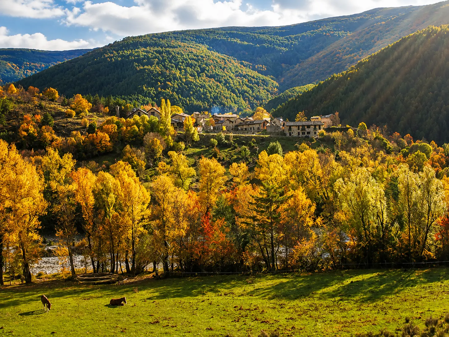 Paisaje de otoño en Villanovilla, Valle de la Garcipollera, Huesca